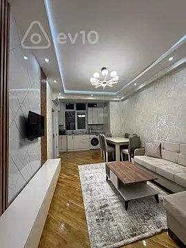 Kirayə verilir 3 otaqlı yeni tikili 65 m²