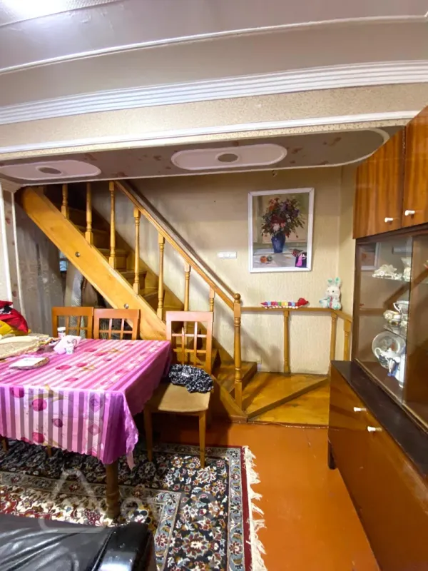 Satılır 3 otaqlı köhnə tikili 80 m²