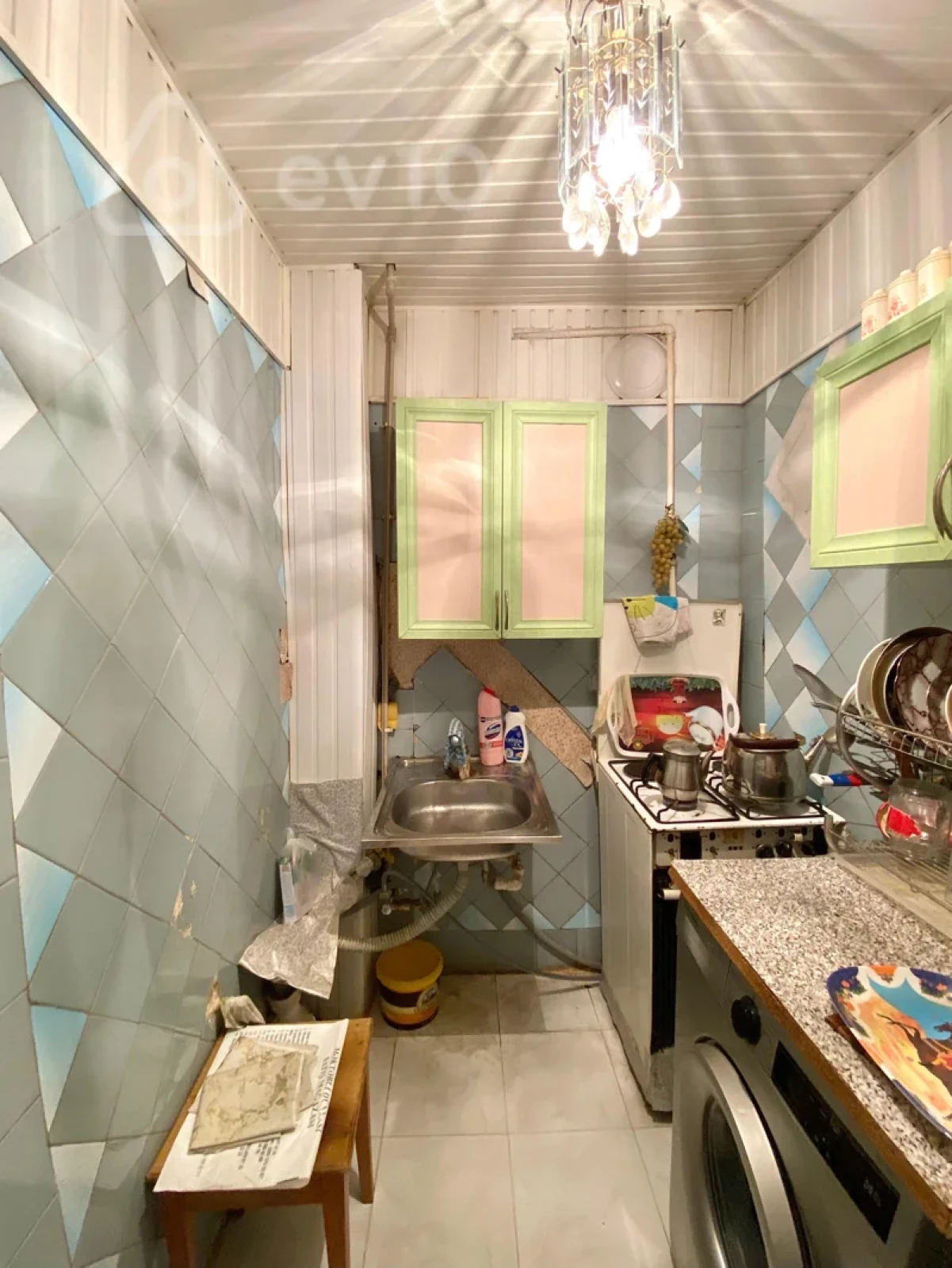 Satılır 3 otaqlı köhnə tikili 80 m²