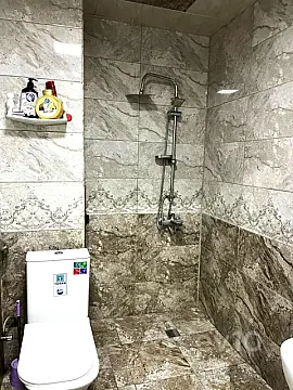 Kirayə verilir 2 otaqlı köhnə tikili 50 m²