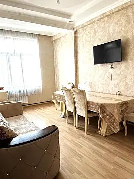 Kirayə verilir 2 otaqlı köhnə tikili 50 m² — Bakı, Xətai 2 otaq 50.00 m²