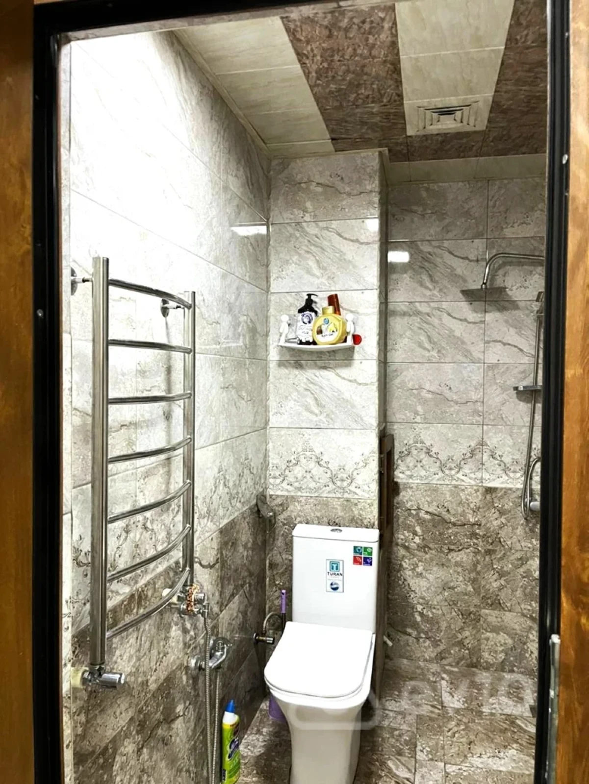 Kirayə verilir 2 otaqlı köhnə tikili 50 m²