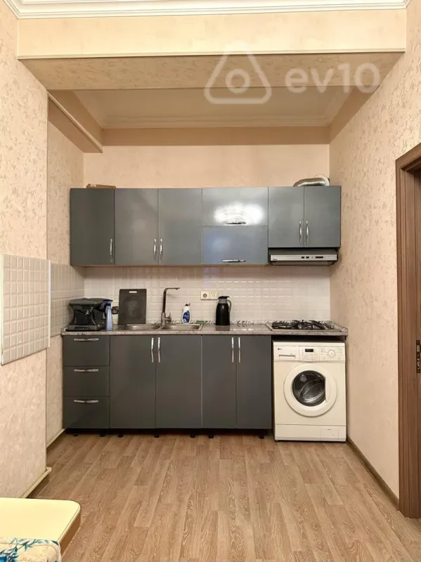 Satılır 2 otaqlı yeni tikili 70 m²