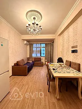 Satılır 2 otaqlı yeni tikili 70 m²
