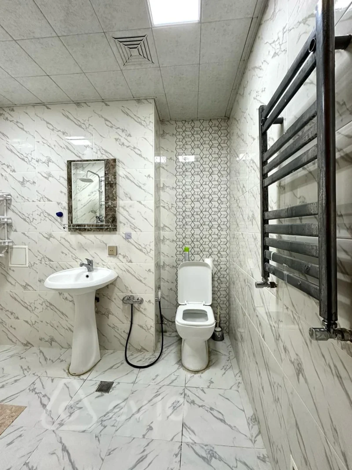 Satılır 2 otaqlı yeni tikili 70 m²