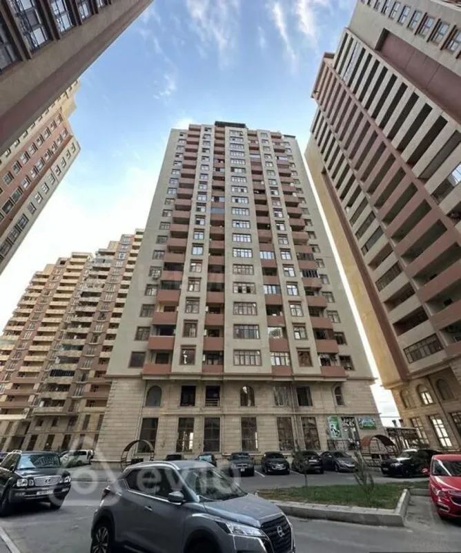 Kirayə verilir mənzil 95 m²