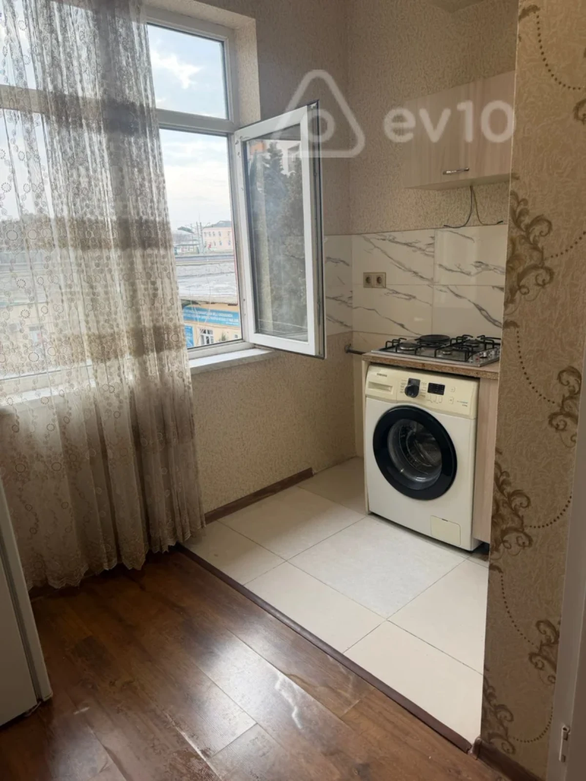 Kirayə verilir 2 otaqlı yeni tikili 40 m²