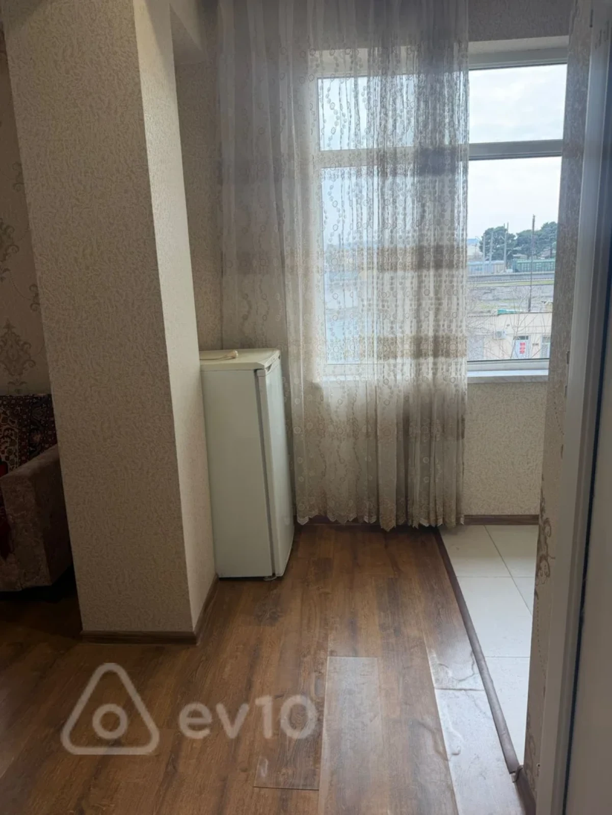 Kirayə verilir 2 otaqlı yeni tikili 40 m²
