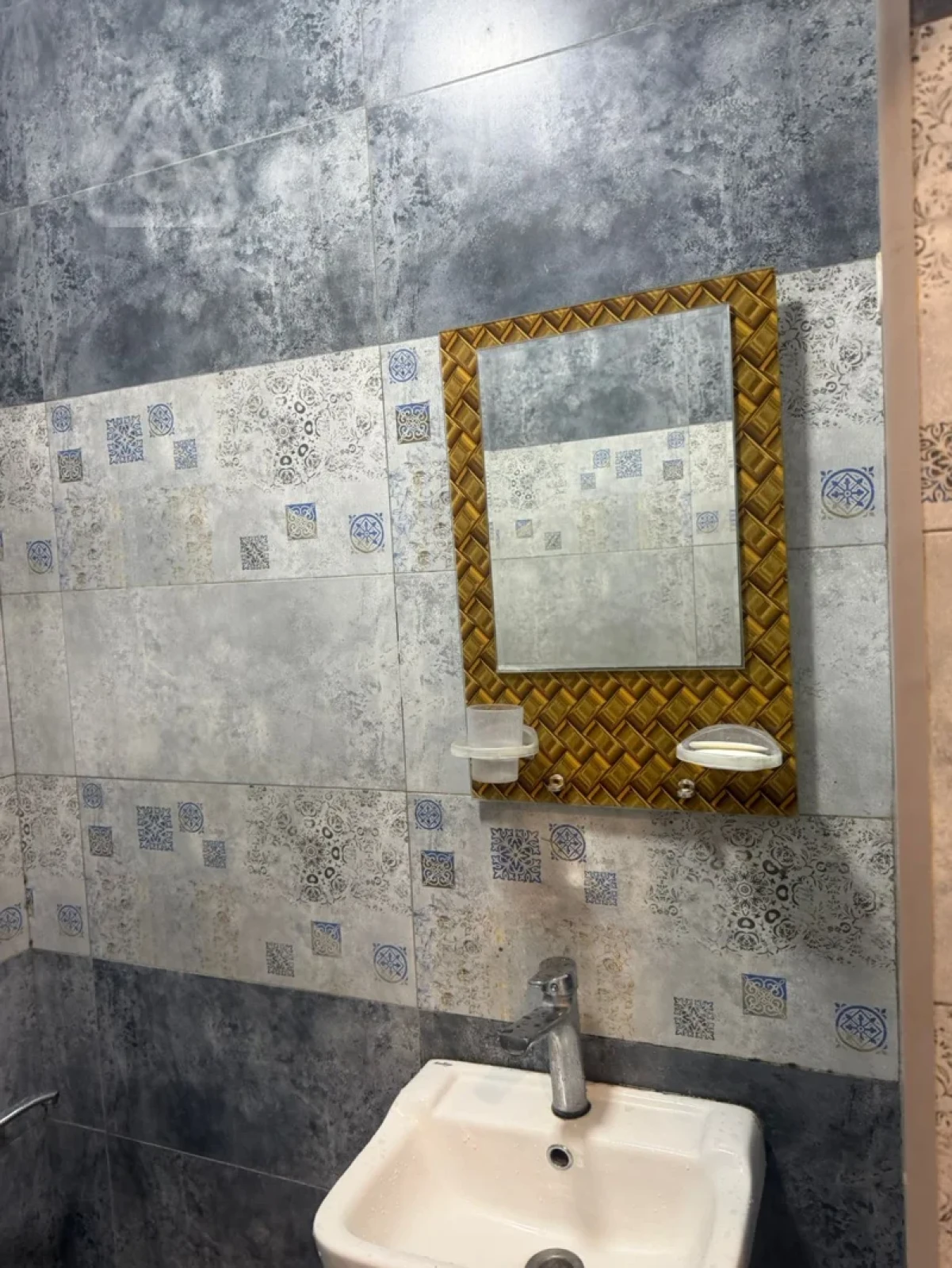 Kirayə verilir 2 otaqlı yeni tikili 40 m²