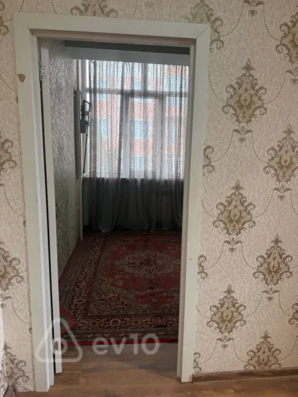 Kirayə verilir 2 otaqlı yeni tikili 40 m²