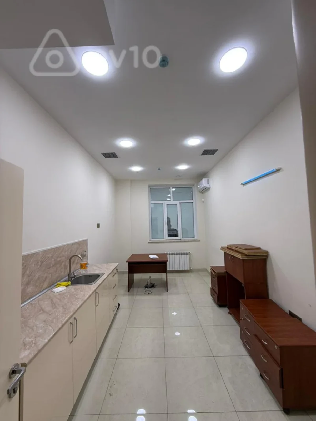 Kirayə verilir 7 otaqlı ofis 150 m²