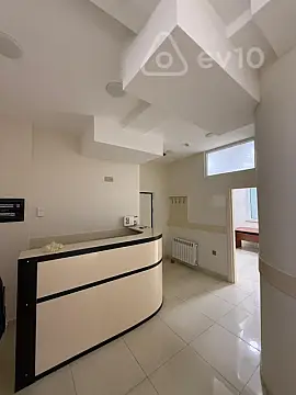 Kirayə verilir 7 otaqlı ofis 150 m²