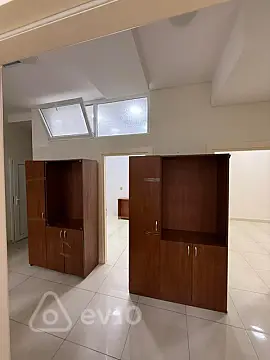 Kirayə verilir 7 otaqlı ofis 150 m²