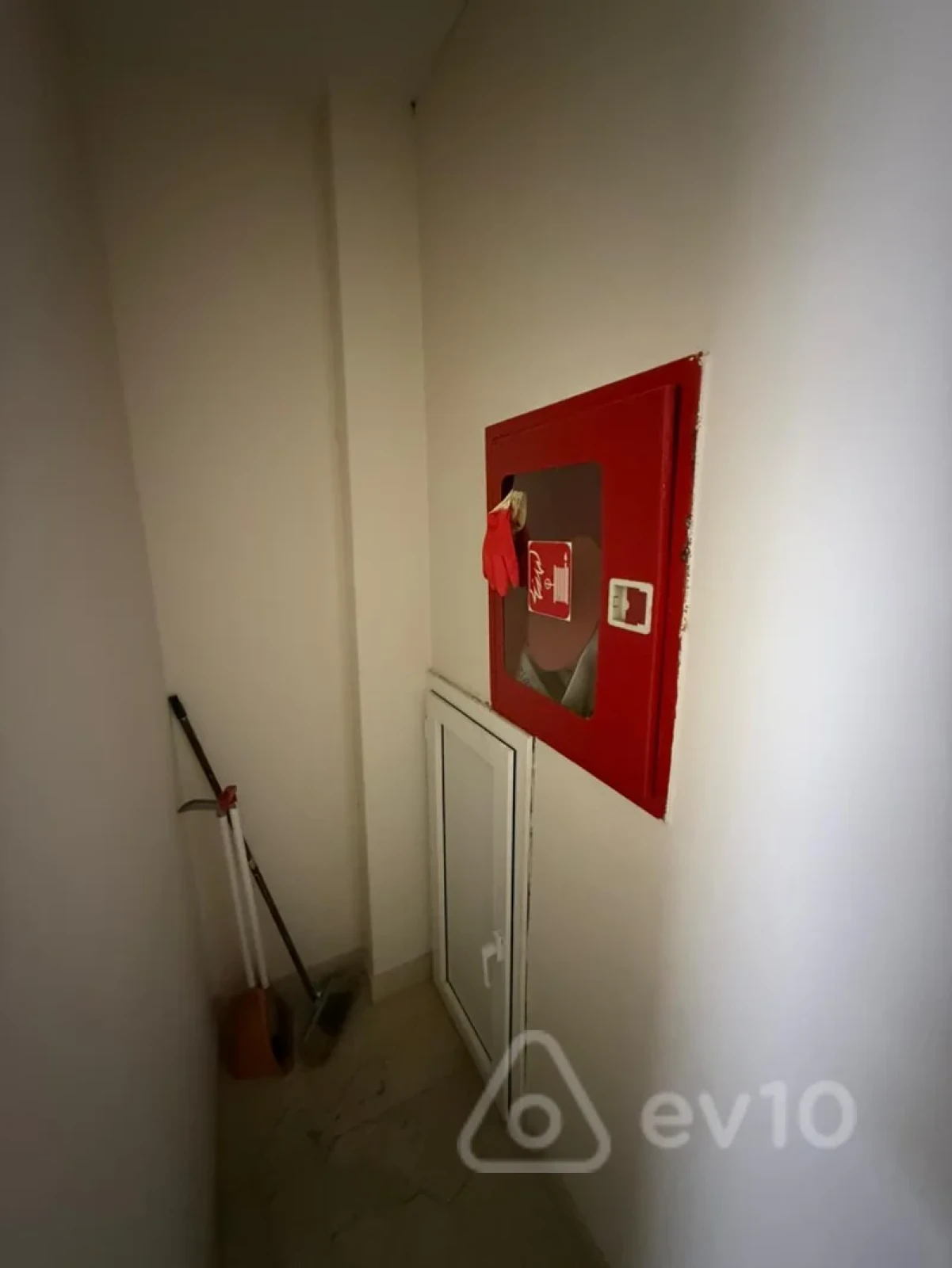 Kirayə verilir 7 otaqlı ofis 150 m²