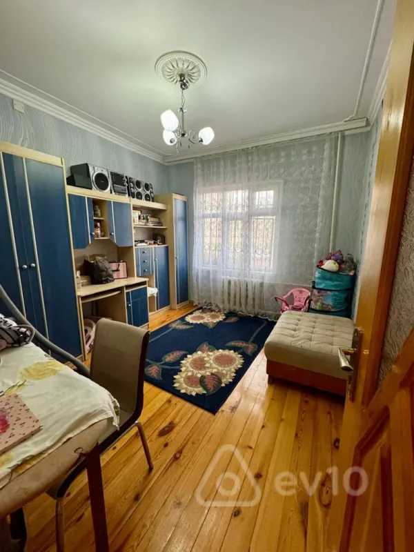 Satılır 4 otaqlı yeni tikili 120 m²