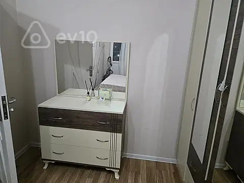 Kirayə verilir 1 otaqlı yeni tikili 42 m²