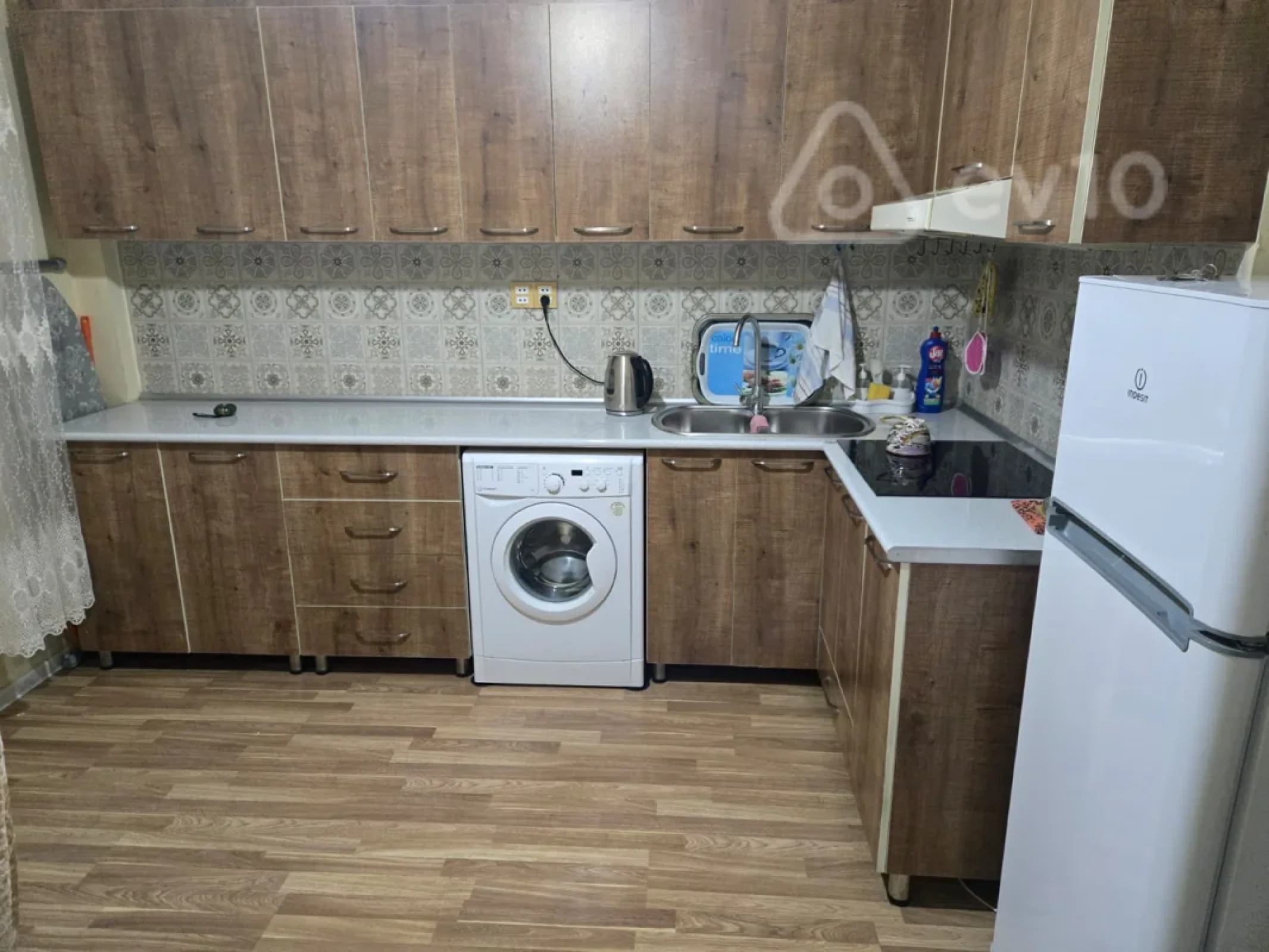 Kirayə verilir 1 otaqlı yeni tikili 42 m²