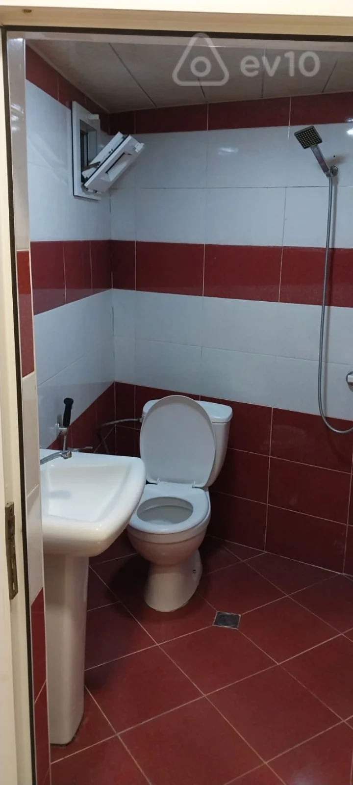 Kirayə verilir 3 otaqlı həyət evi 110 m²