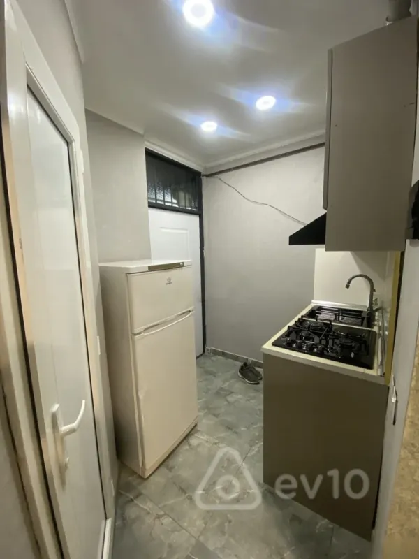 Kirayə verilir 2 otaqlı yeni tikili 35 m²