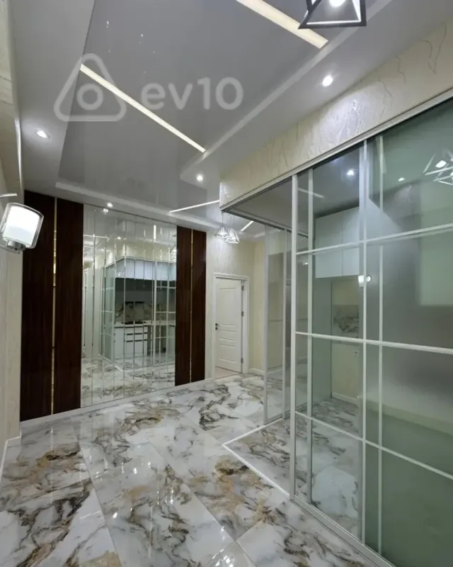 Kirayə verilir 3 otaqlı yeni tikili 100 m²