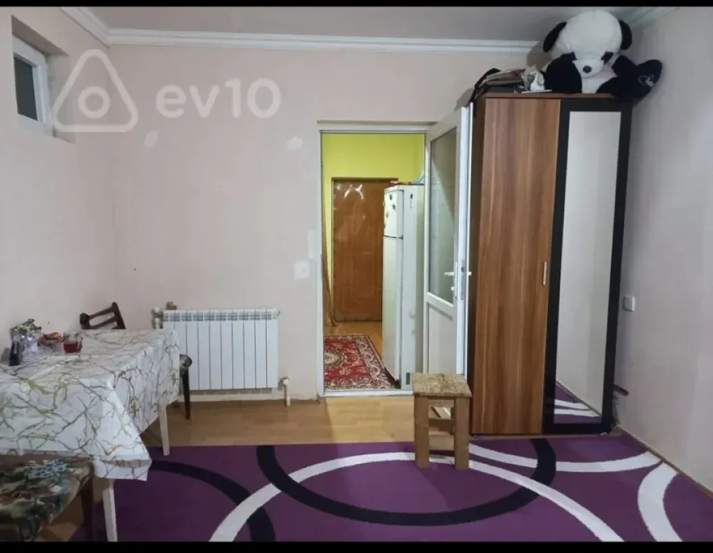 Kirayə verilir 1 otaqlı köhnə tikili 25 m²