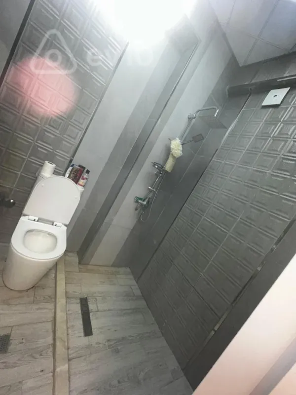 Kirayə verilir 2 otaqlı yeni tikili 70 m²