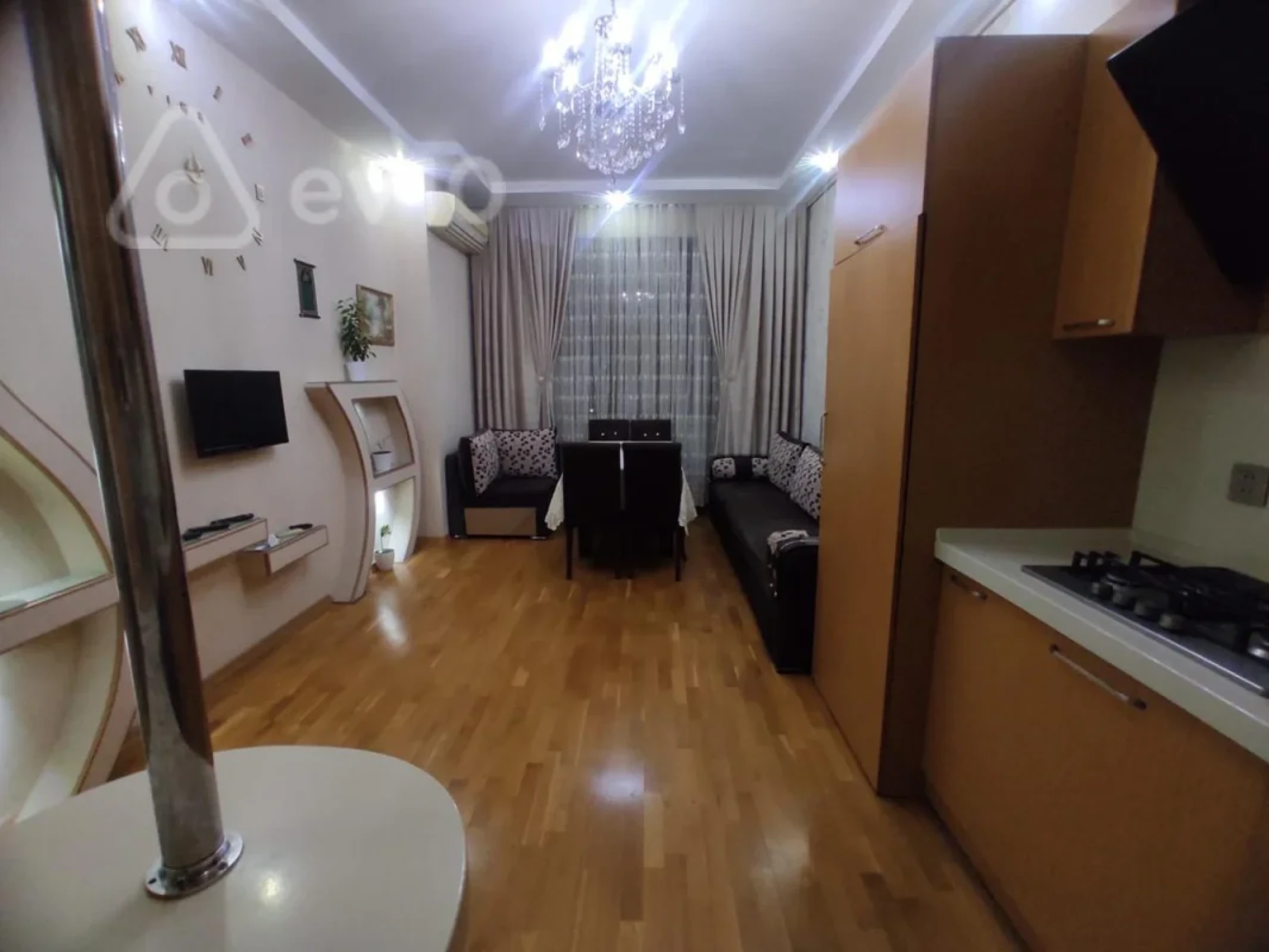 Kirayə verilir 2 otaqlı yeni tikili 67 m²