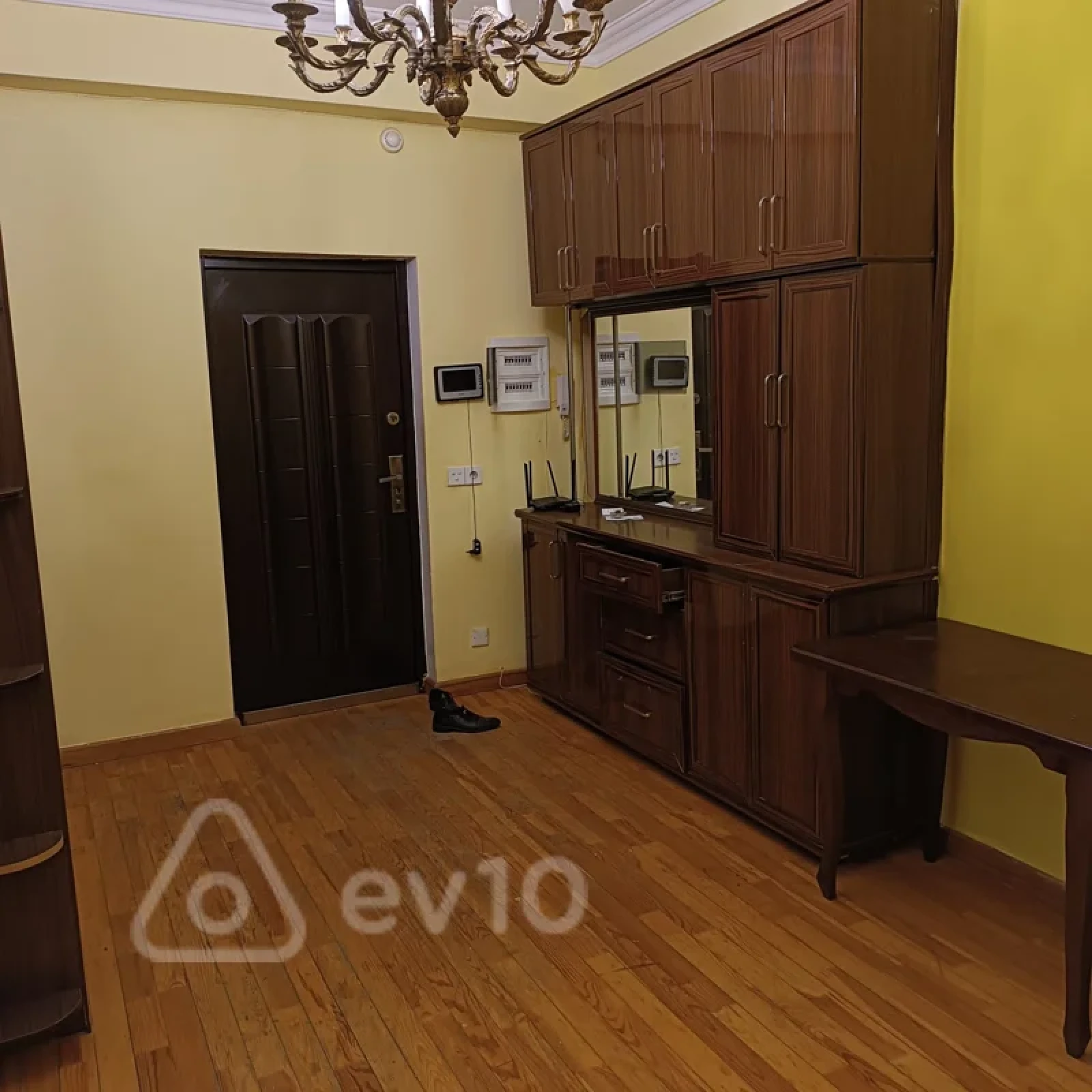 Kirayə verilir 3 otaqlı yeni tikili 110 m²