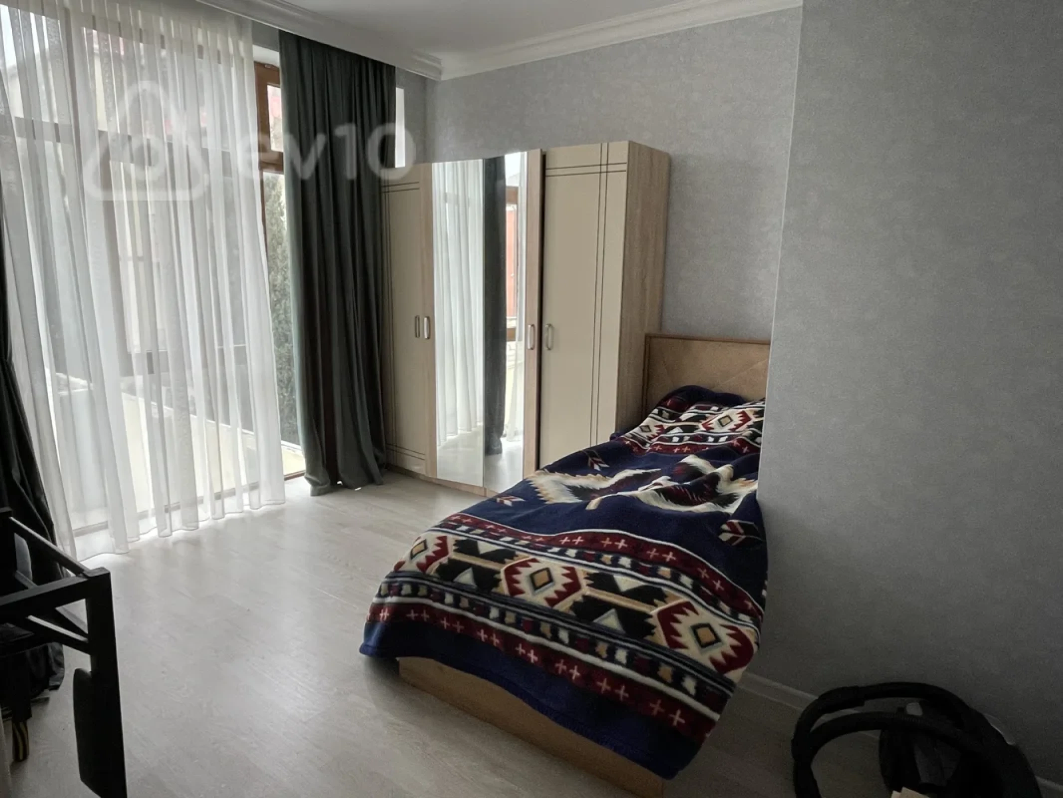 Satılır 4 otaqlı həyət evi 200 m²