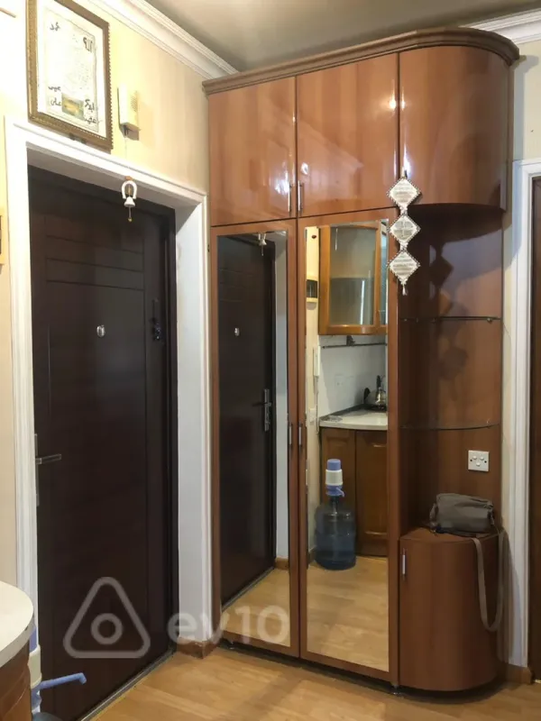 Kirayə verilir 2 otaqlı yeni tikili 67 m²