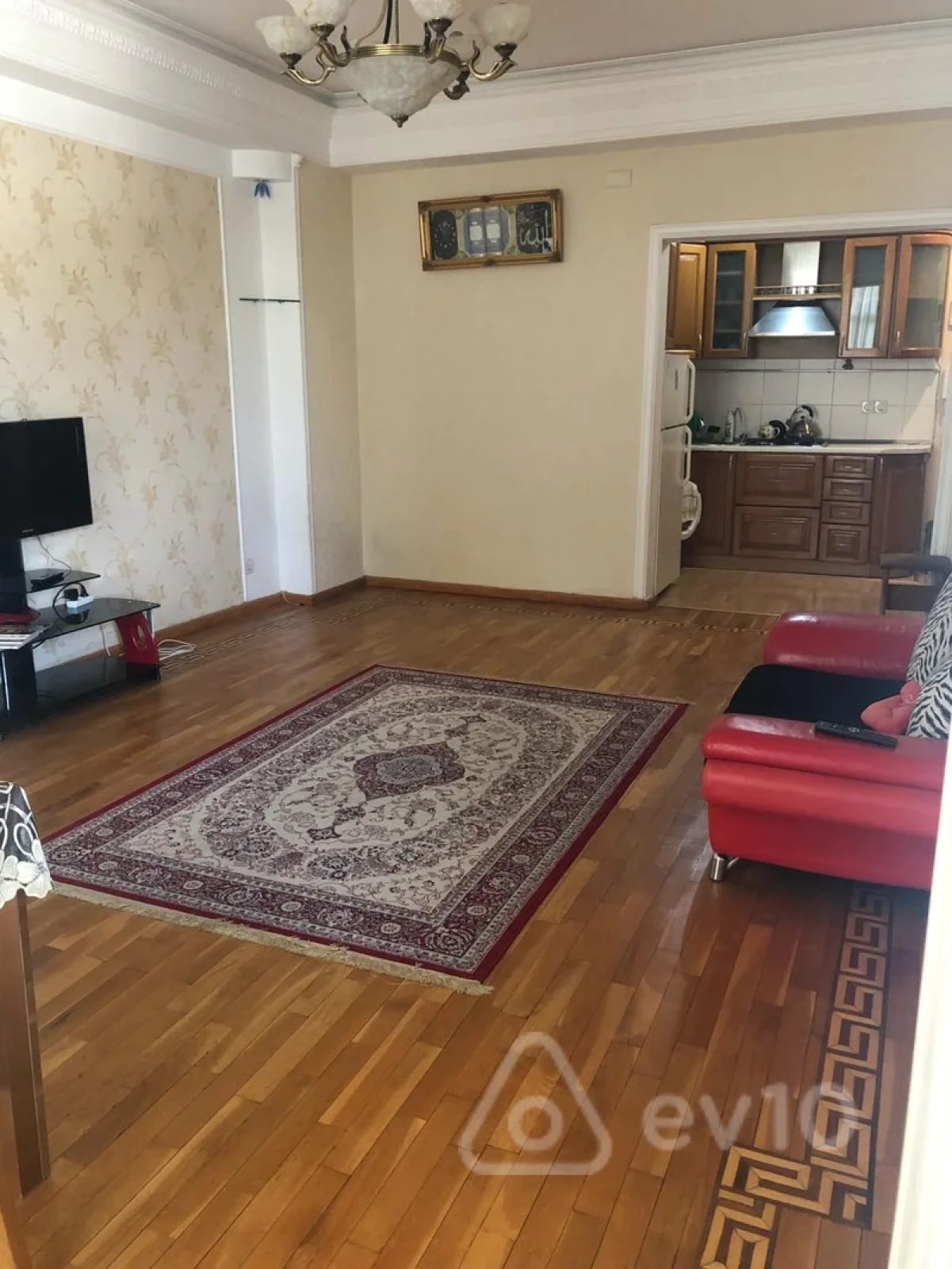 Kirayə verilir 2 otaqlı yeni tikili 67 m²