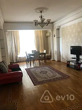 Kirayə verilir 2 otaqlı yeni tikili 67 m²
