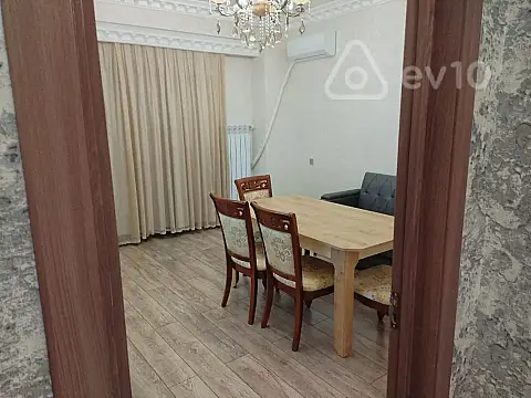 Kirayə verilir 2 otaqlı yeni tikili 64 m²