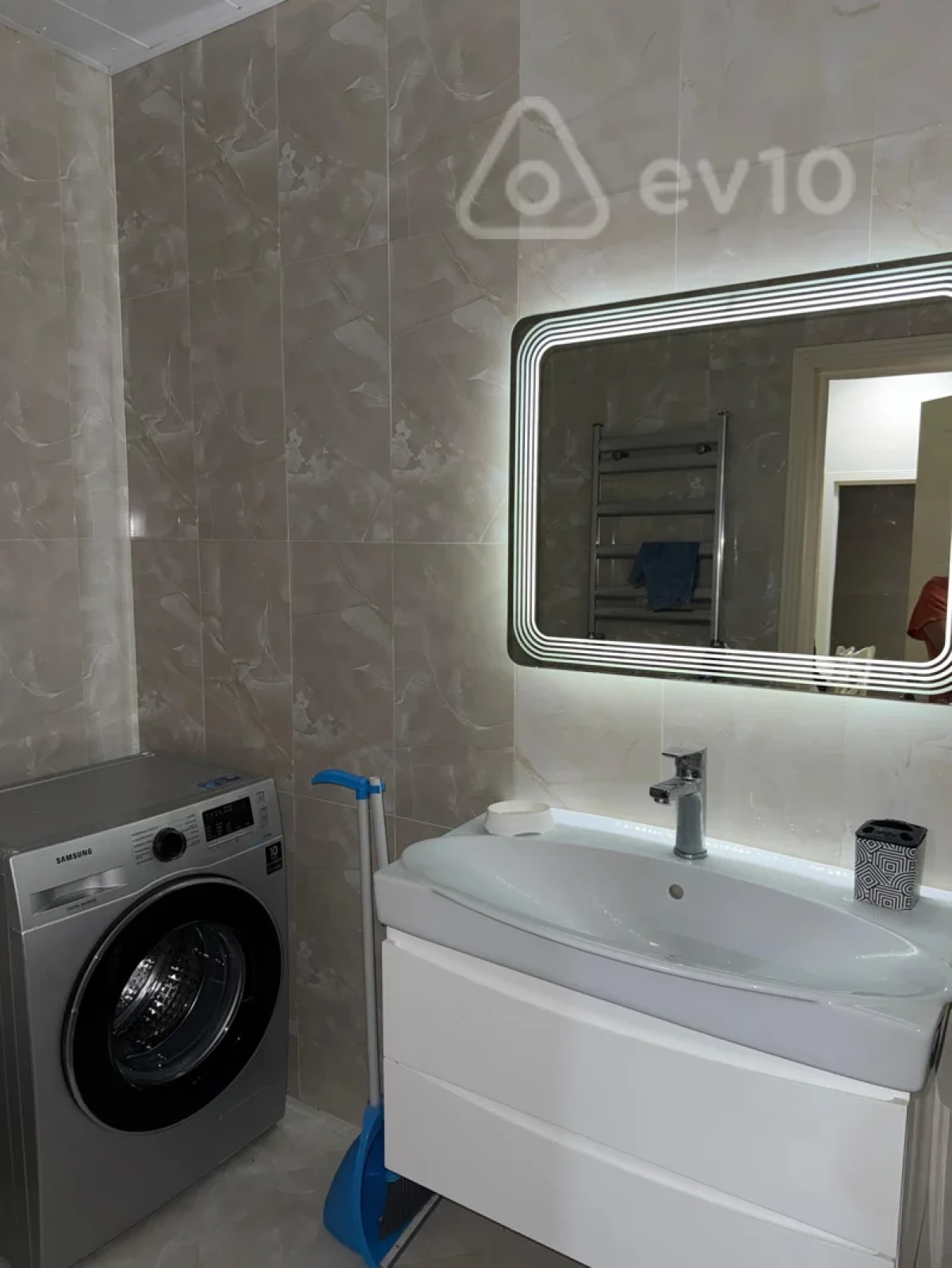 Kirayə verilir 3 otaqlı yeni tikili 90 m²