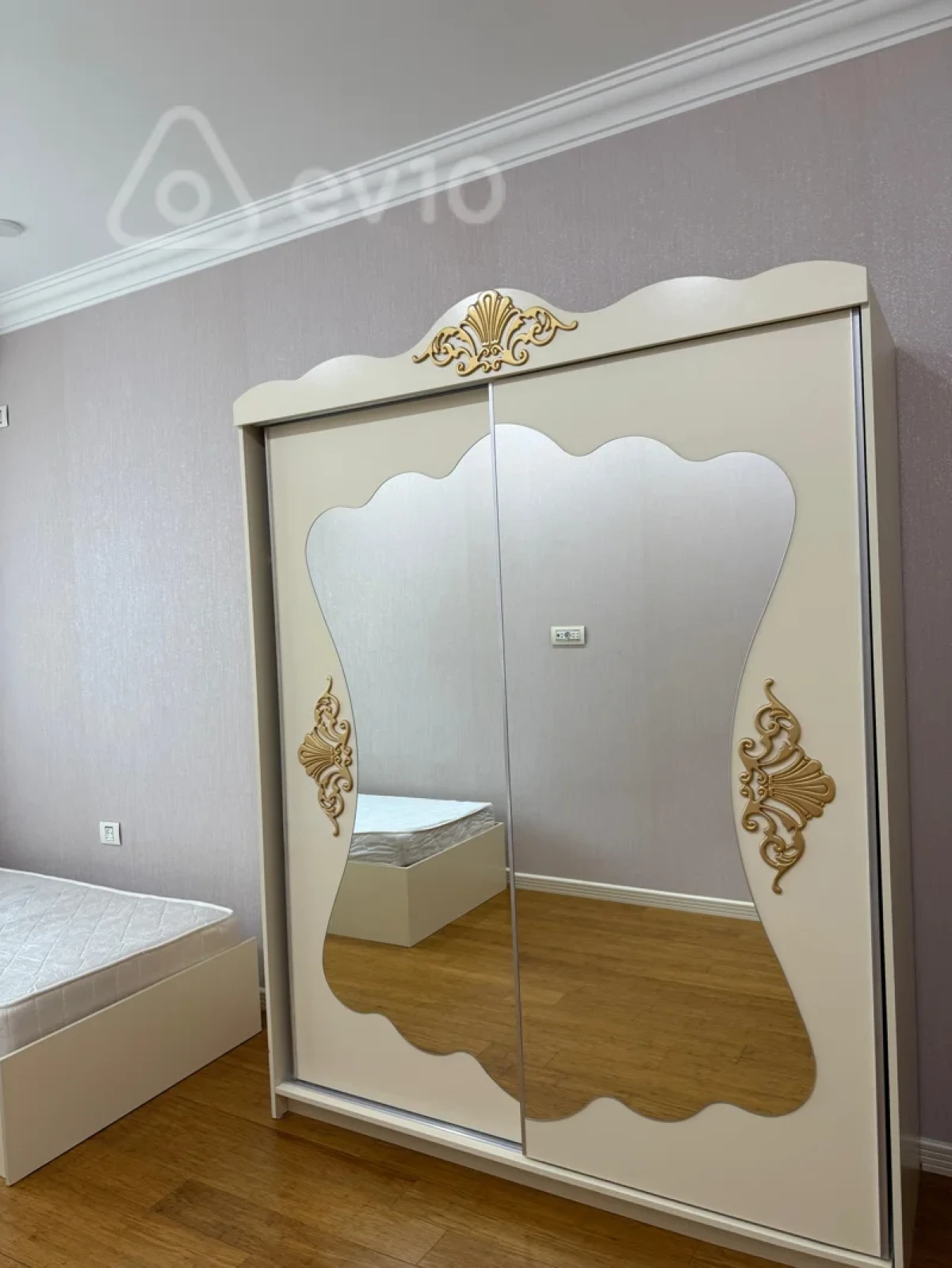 Kirayə verilir 3 otaqlı yeni tikili 90 m²