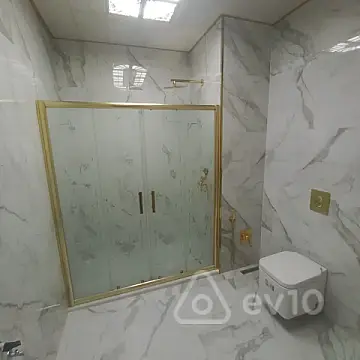 Kirayə verilir 3 otaqlı ofis 145 m²