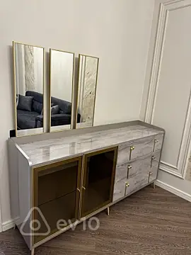 Kirayə verilir 2 otaqlı yeni tikili 70 m²
