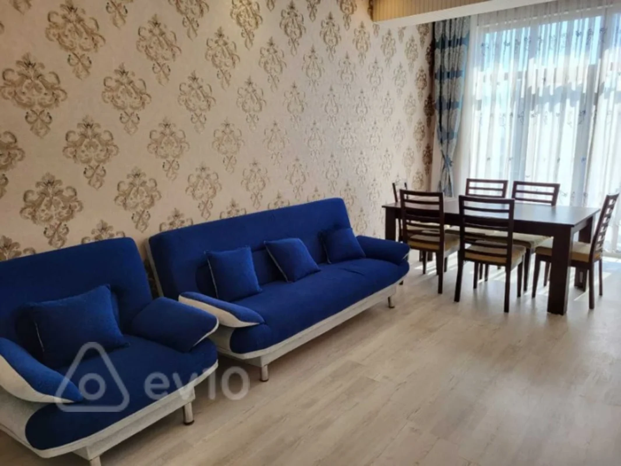 Kirayə verilir 2 otaqlı yeni tikili 80 m²