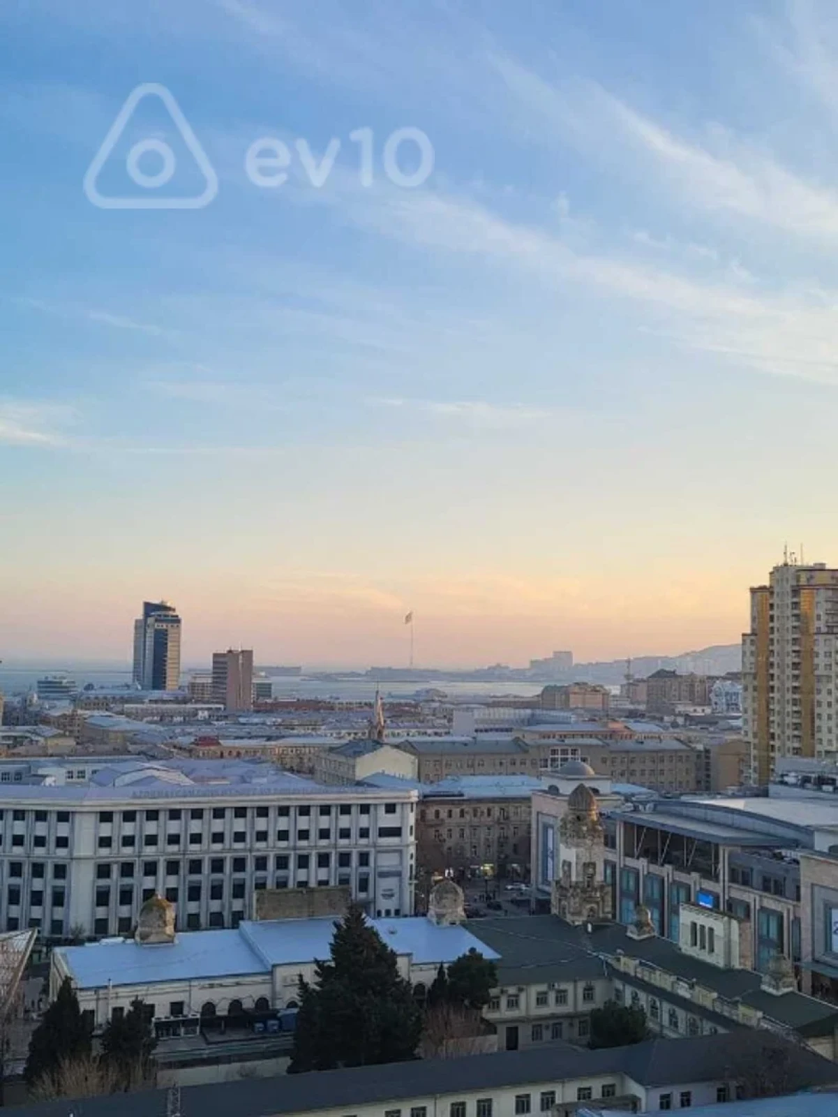 Kirayə verilir 2 otaqlı yeni tikili 80 m²