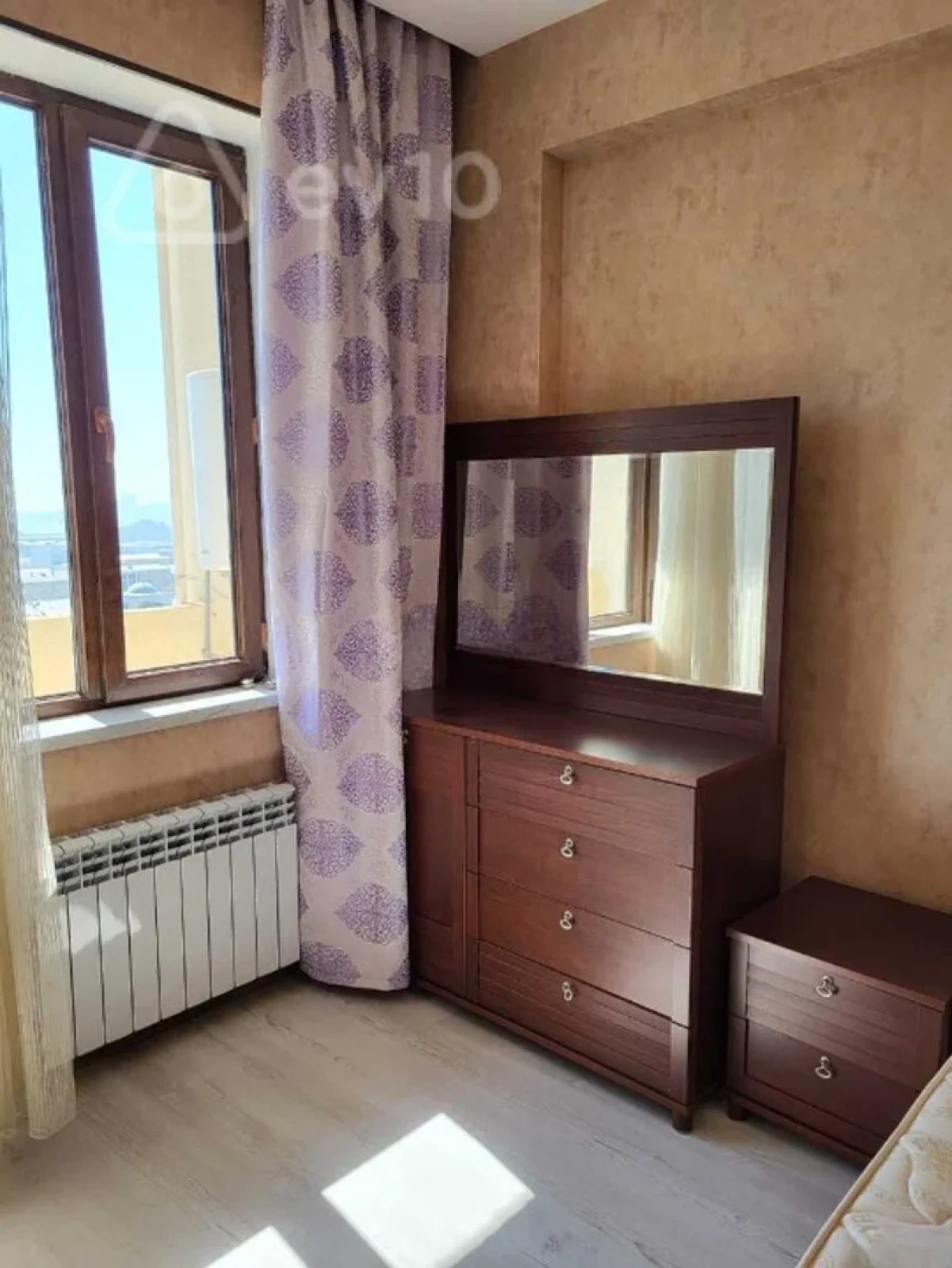 Kirayə verilir 2 otaqlı yeni tikili 80 m²