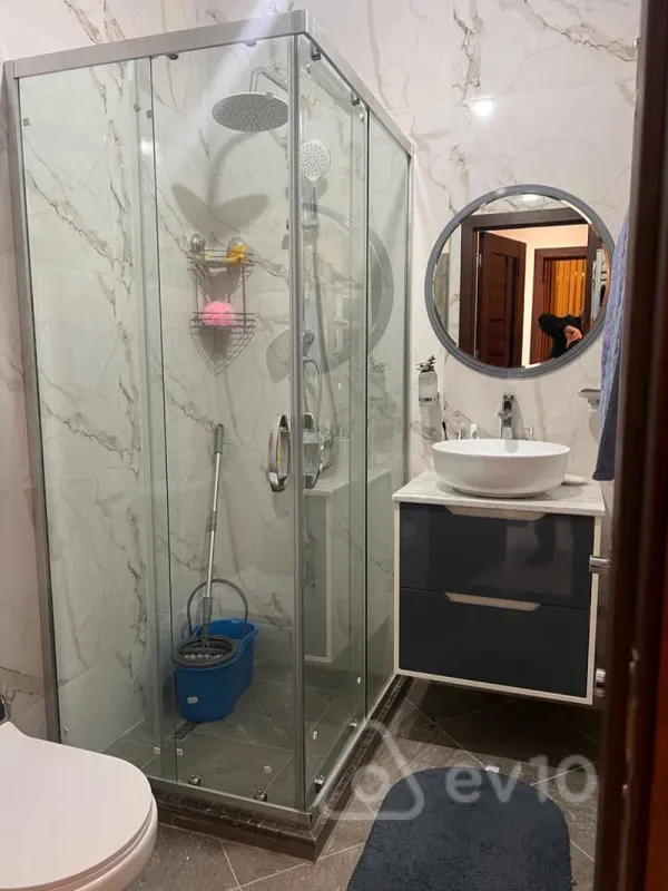 Kirayə verilir 2 otaqlı yeni tikili 67 m²