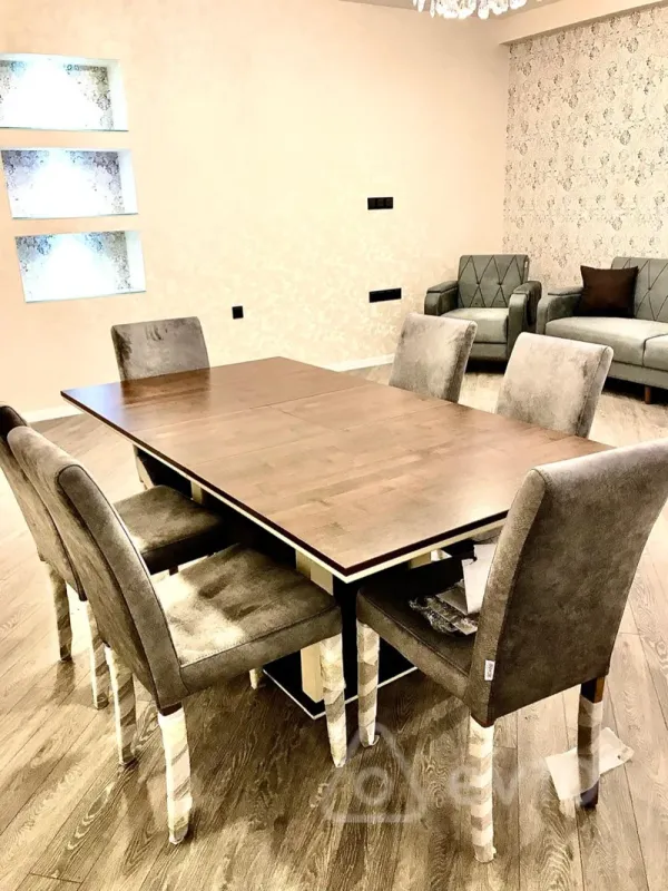 Kirayə verilir 3 otaqlı yeni tikili 110 m²