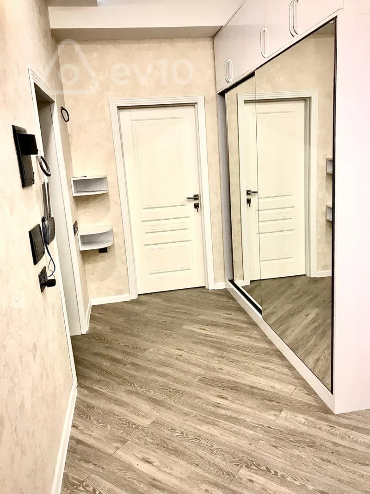 Kirayə verilir 3 otaqlı yeni tikili 110 m²