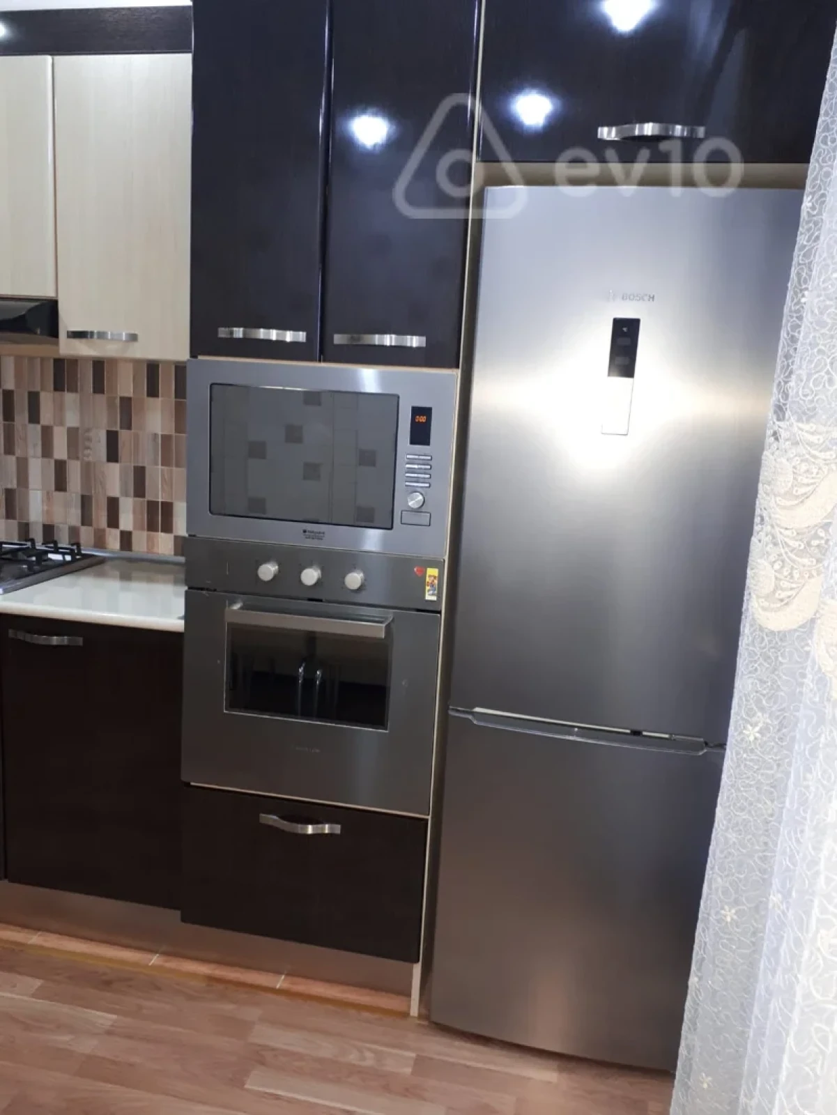 Kirayə verilir 2 otaqlı yeni tikili 63 m²