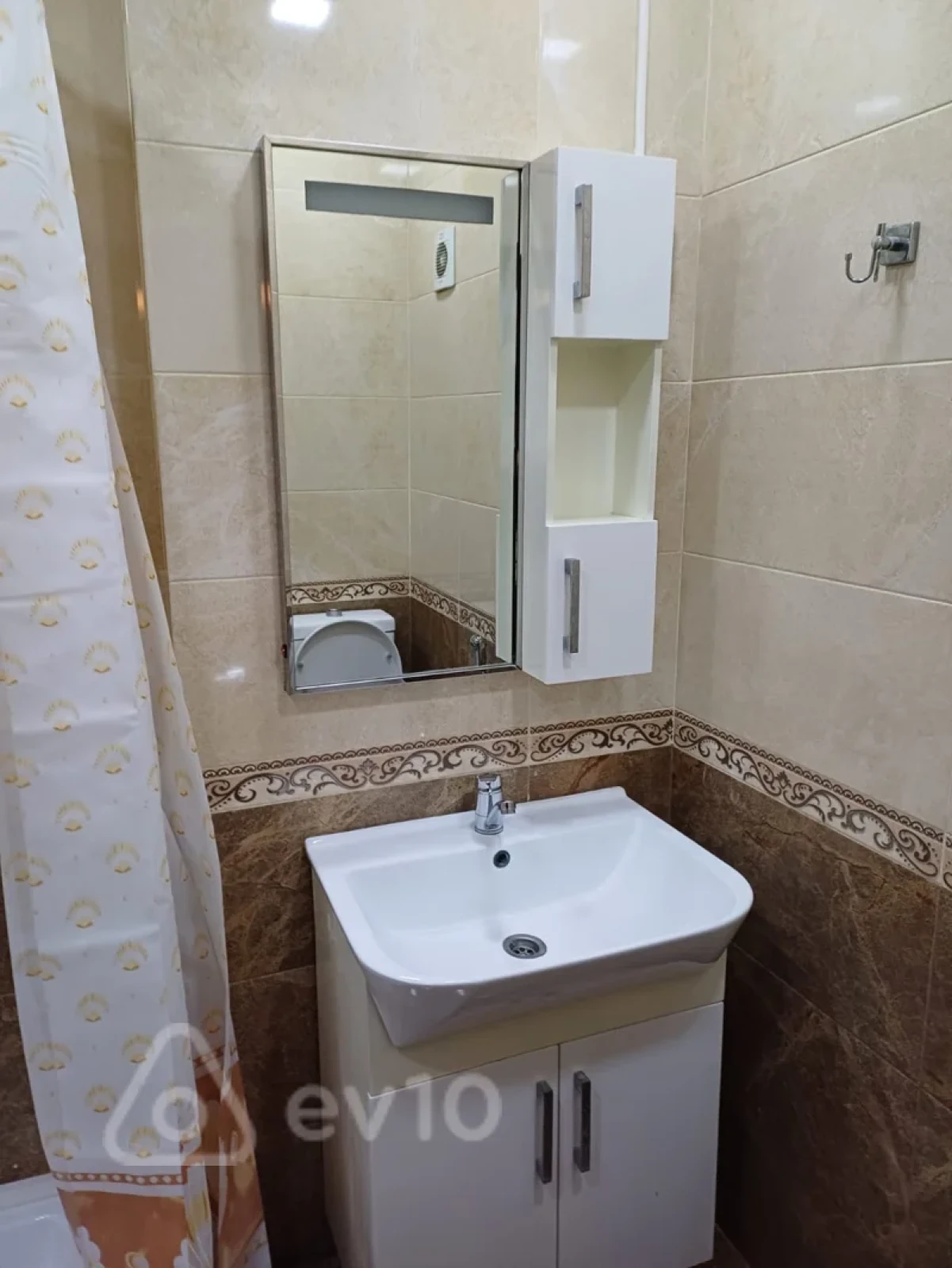 Kirayə verilir 2 otaqlı yeni tikili 63 m²