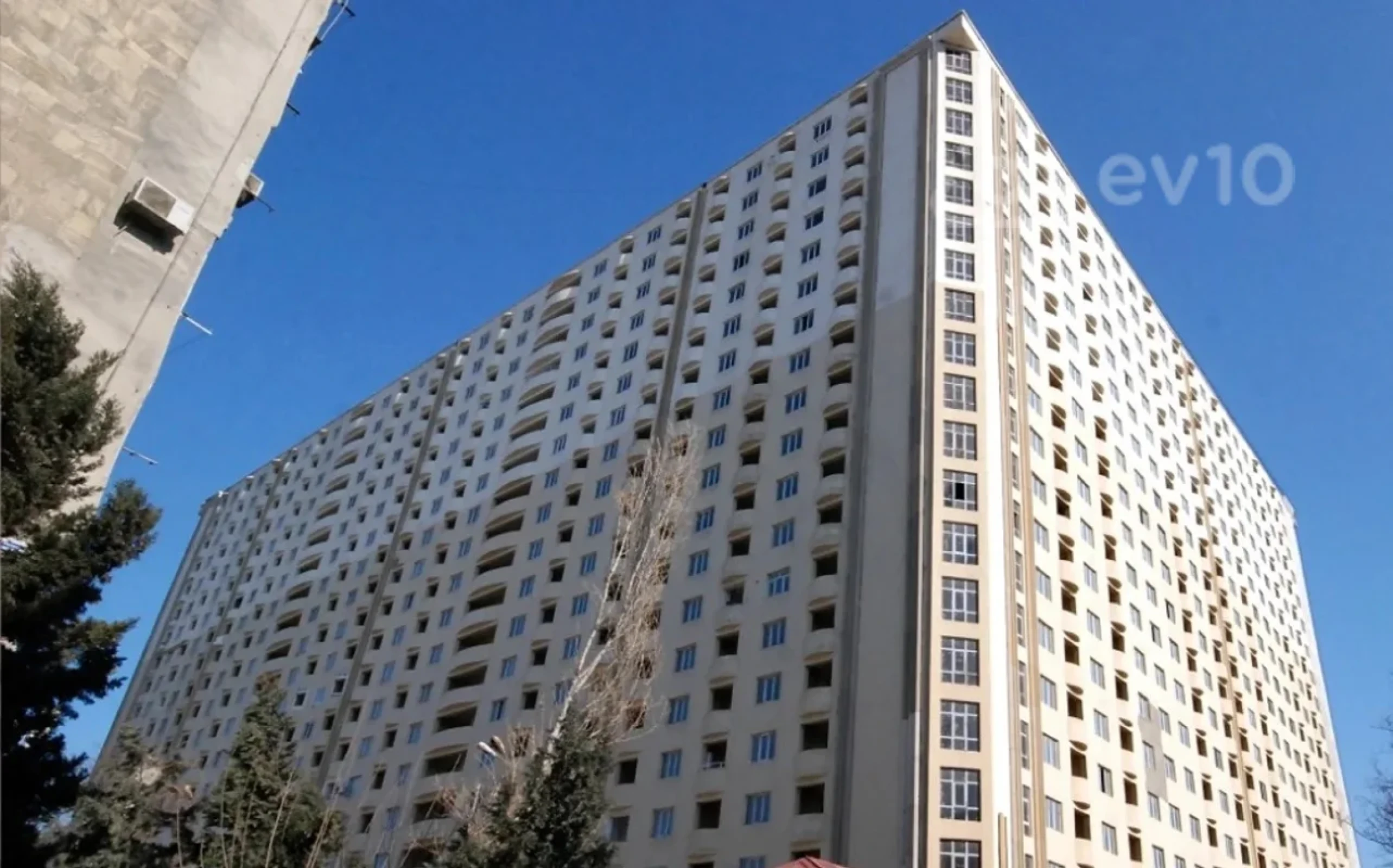 Kirayə verilir 2 otaqlı yeni tikili 63 m²