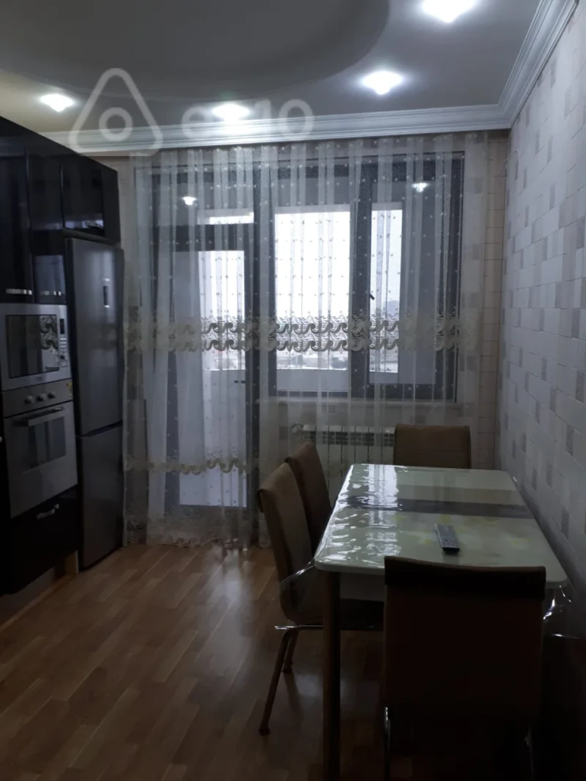 Kirayə verilir 2 otaqlı yeni tikili 63 m²