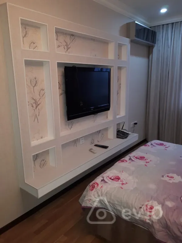 Kirayə verilir 2 otaqlı yeni tikili 63 m²