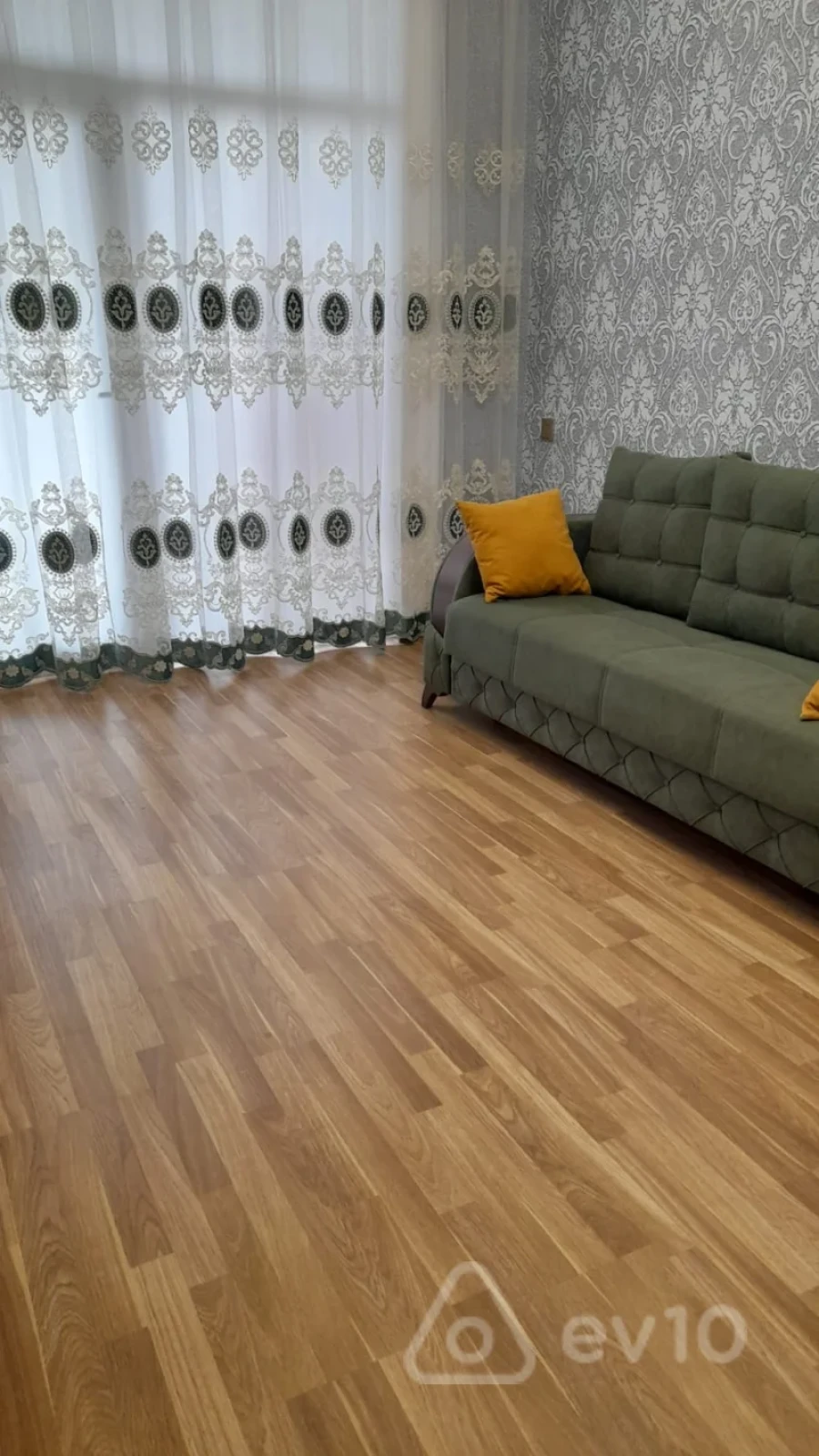 Kirayə verilir 2 otaqlı yeni tikili 55 m²