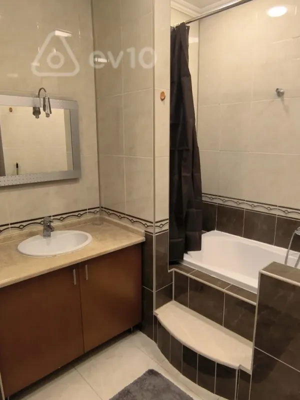 Kirayə verilir 3 otaqlı yeni tikili 109 m²